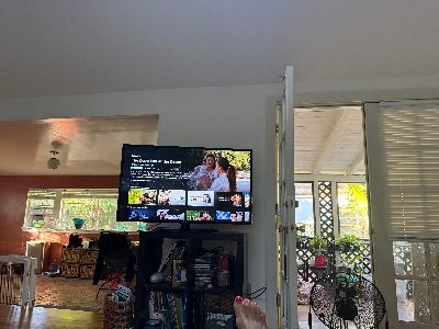 SHARE LARGE COTTAGE MENLO ATHERTON; ROOM WITH ATTACHED BATHROOM; $1,800 includes ALL 3