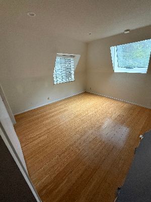 Charming apartment in Downtown PA 4