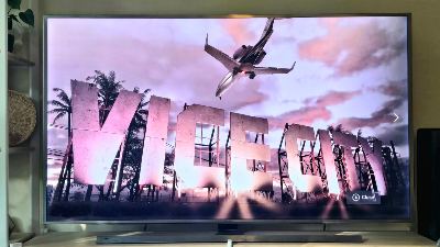 65" Samsung UHD 4K Flat TV JS8500 Series 8 - drop off today or tomorrow only!! 4