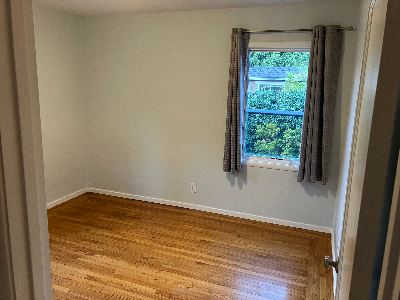 Room to Rent in Comfortable 2BR/1BA Apartment Near Downtown Menlo Park 3
