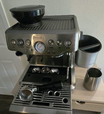 Breville Barista Express Espresso Machine 2