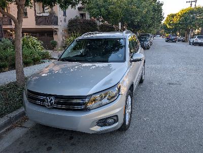 2012 Volkswagen Tiguan SUV - 2.0T Automatic 1