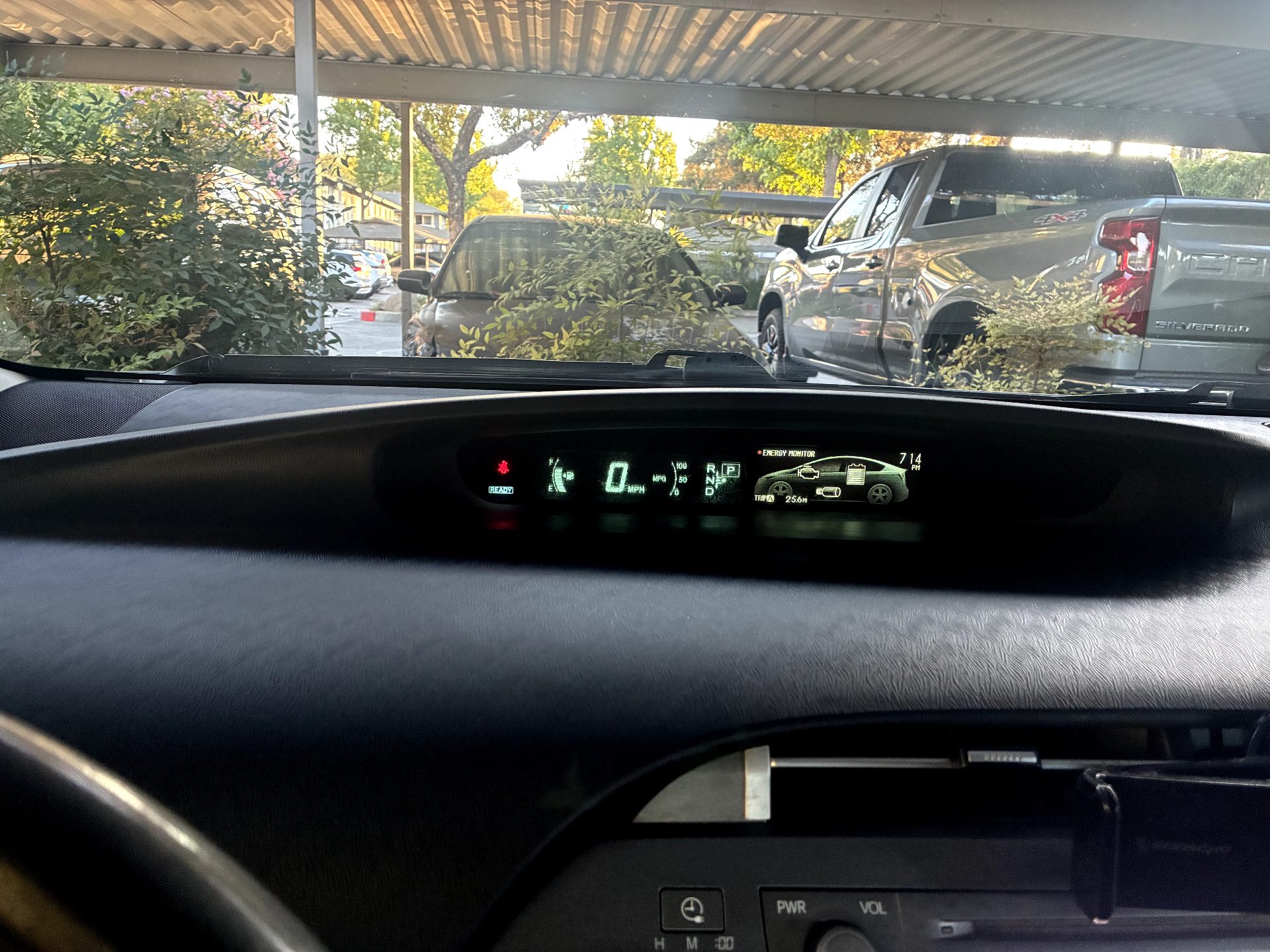 2013 Toyota Prius Hatchback (Plug-In Hybrid) 3