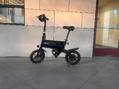 Selling my foldable GoTrax e-bike, helmet, and lock for $200! 1