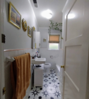 Stylish Furnished Room, Facing Beautiful Ivy Outdoors, Redwood City 3