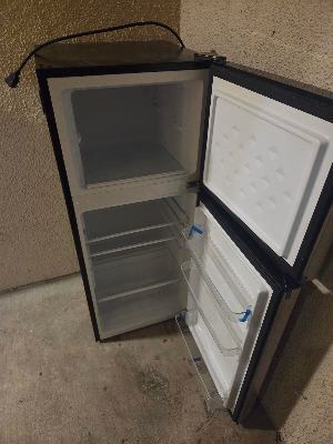 Danby Black Stainless Compact Refrigerator (Large Mini Fridge) 2