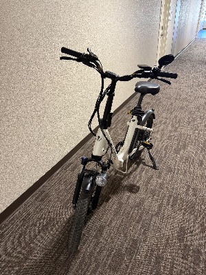 Velotric Fold 1 Lite Folding Electric Bike – White – Only 534 Miles 3