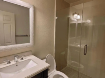Looking for a female roommate 2