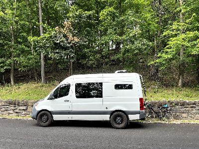 Seeking driveway or yard space for a live-in sprinter van (Palo Alto / Los Altos) 1