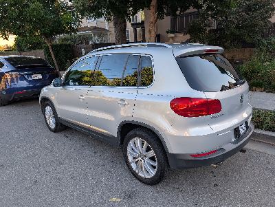 2012 Volkswagen Tiguan SUV - 2.0L Automatic 2