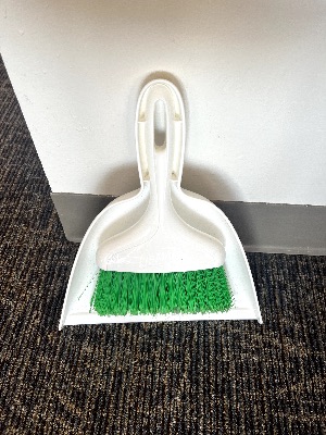 Broom & dust pan 2