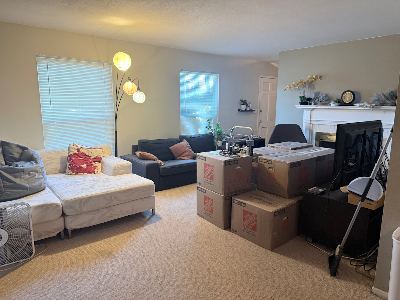 Private bedroom in an apt. near downtown Mountain View (Female Only) | Available 11/01 1