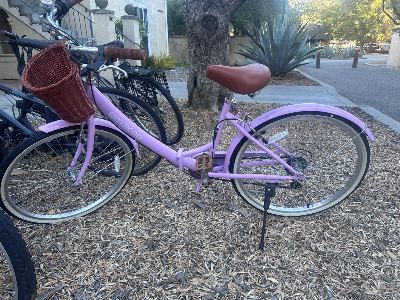 Cute pink bike for sale 1