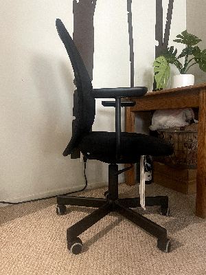 IKEA Desk + FLINTAN Office Chair Set – Excellent Condition 3