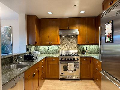 great location, beautiful housing in palo alto 3