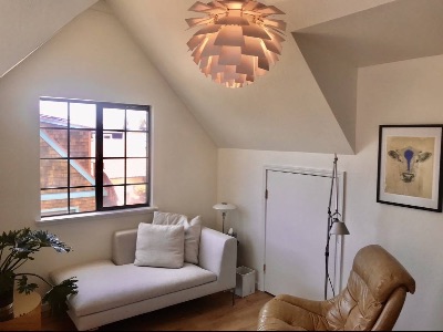$1,950 Bright Coastal Studio Apartment Nov 1st (pacifica) 2