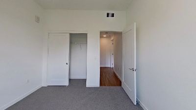 Room with private bath in 2B2B in Menlo Park 2