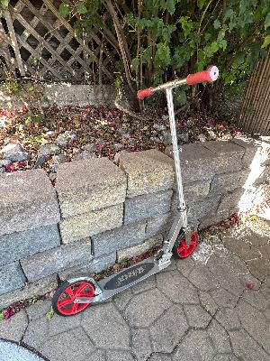 Red razor scooter for adults 1