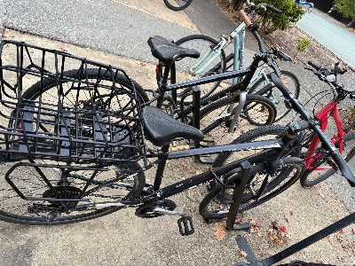Specialized sirrus hybrid bike(size S) with rear basket 1