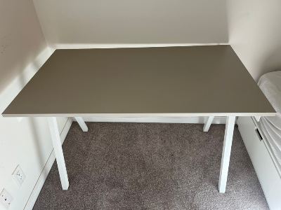 IKEA trotten desk 1