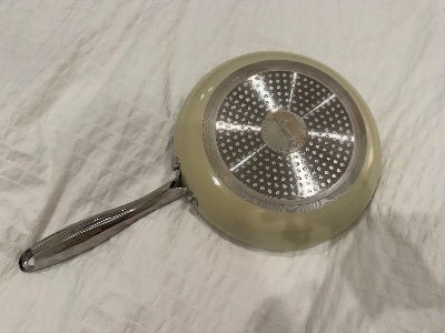 brand new nonstick pan 9.5 inch 2