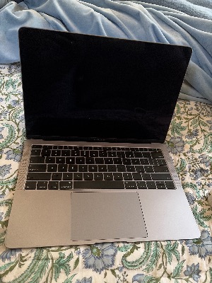 Apple MacBook Air 2