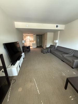 Room in Munger Premium 4BR - Jun-Sep (flexible) 4
