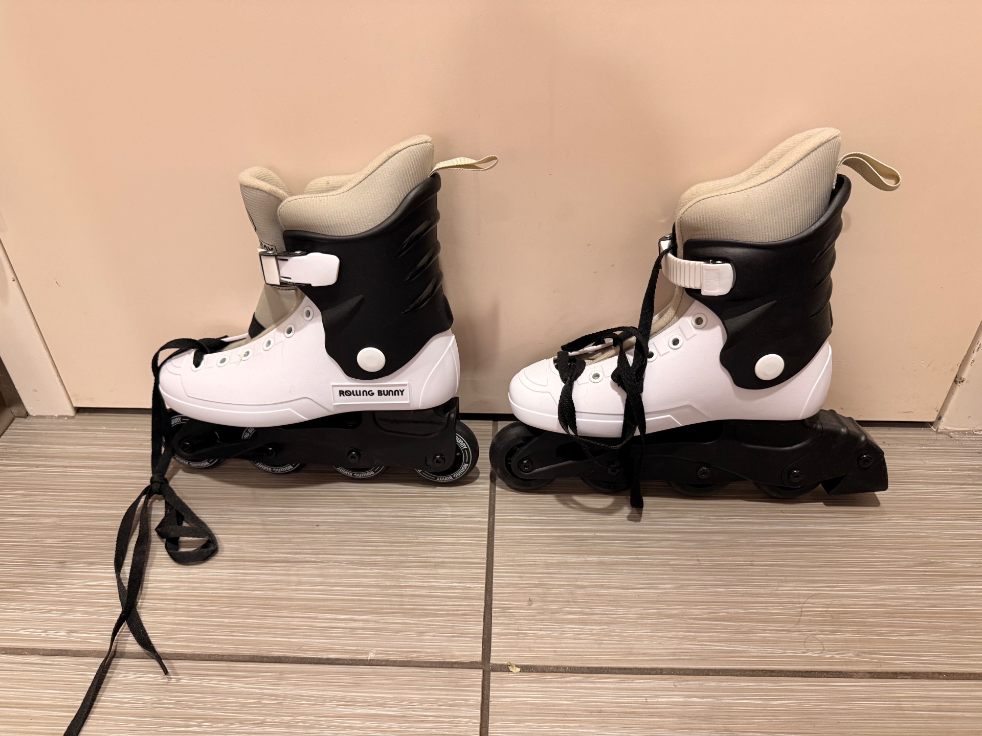 Move Out Sale - skates, skateboard, kick scooter, full size mirror, dryer, straightener 4