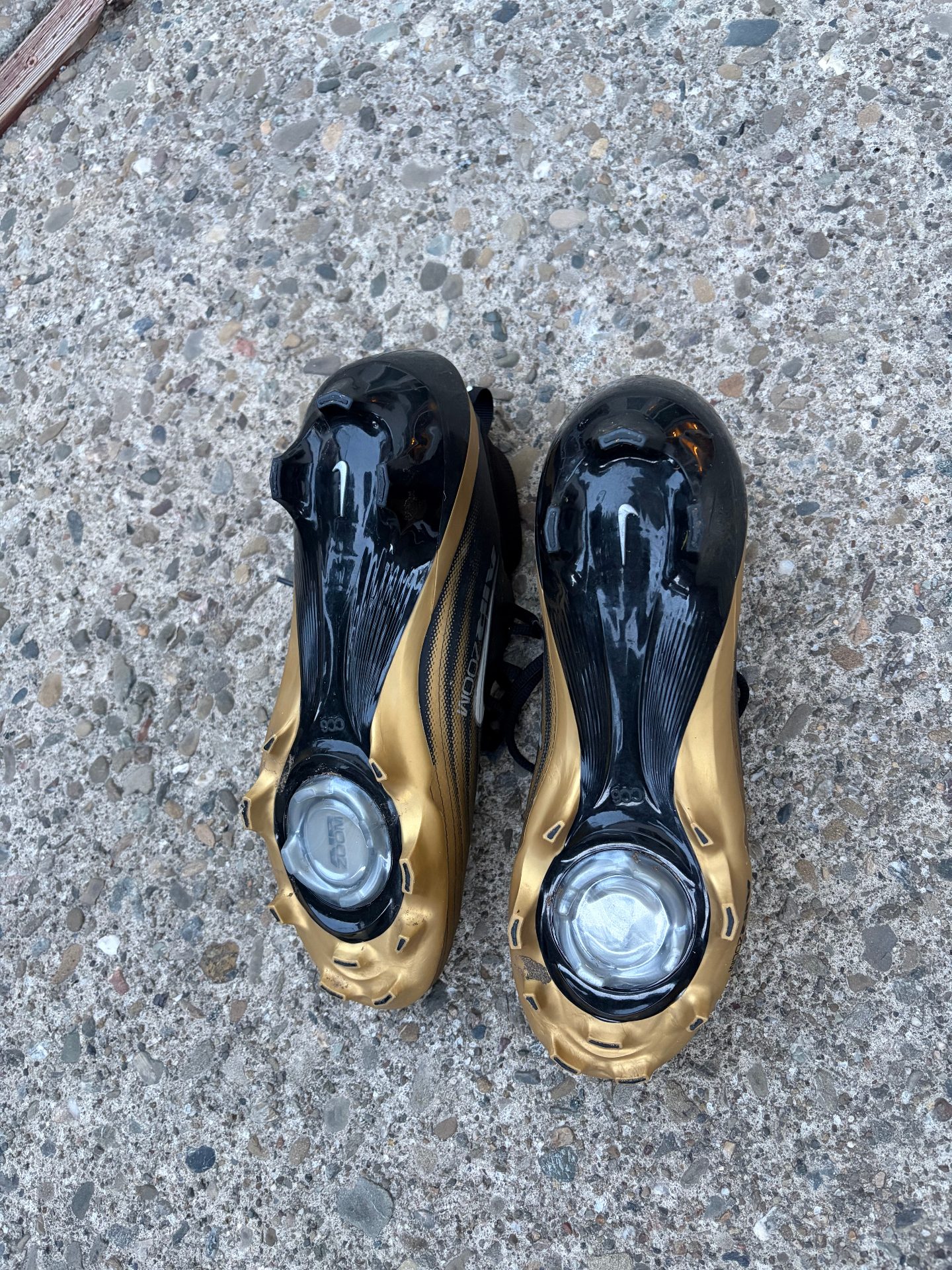 Nike Vapor Pro 1 Football Cleats (Men’s 9.5) 2