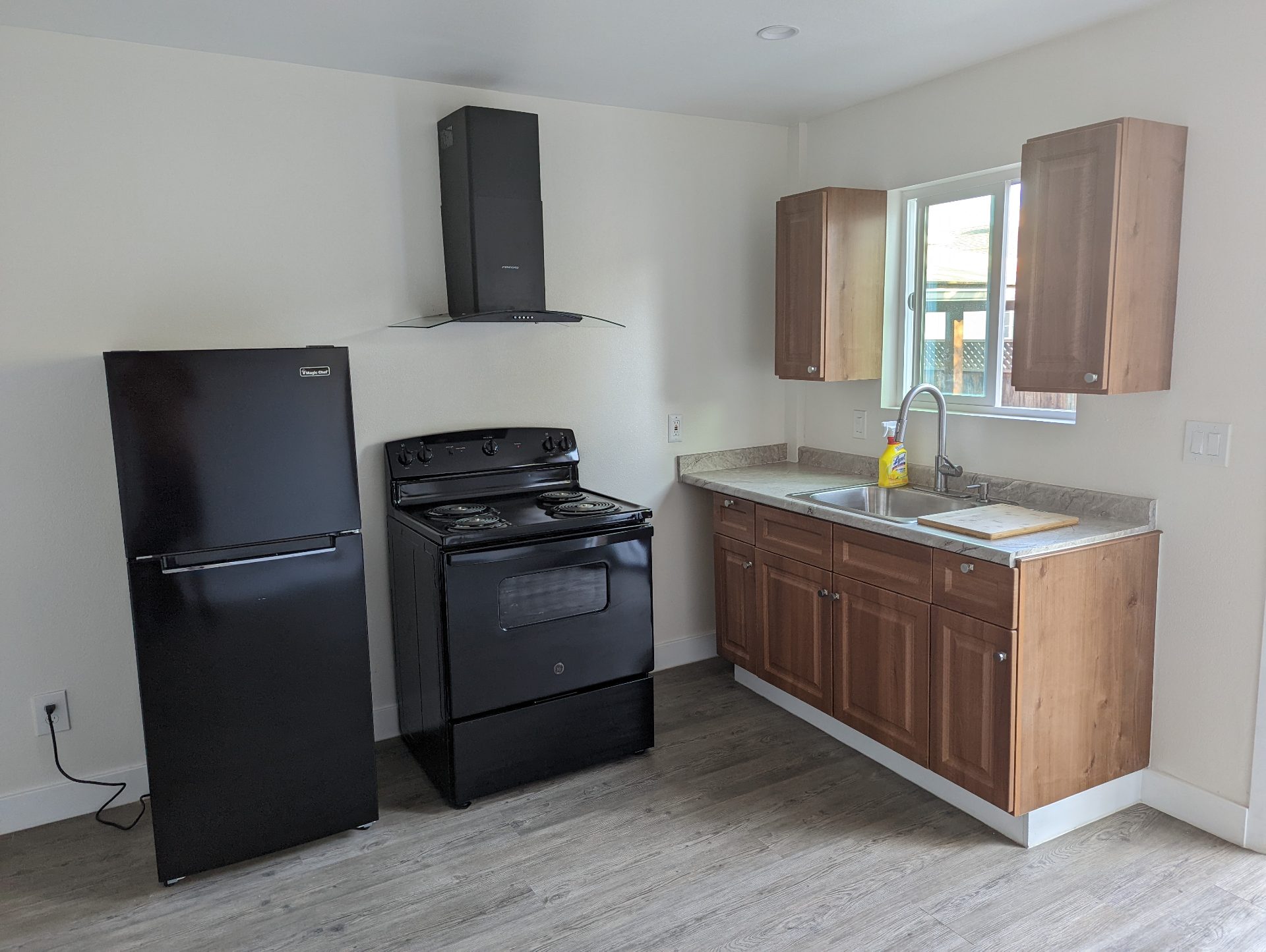 1 Bedroom Unit For Rent 1