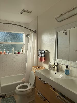 Unfurnished room in 2bd, 1ba apartment in amazing location close to Stanford 2