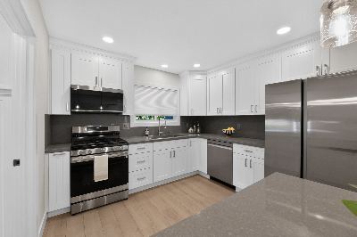 Comprehensively Renovated 3BR/2BA Palo Alto Home Near Stanford – Single Story 2