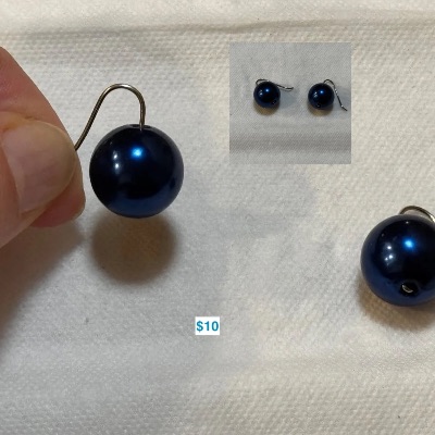 Earrings 2