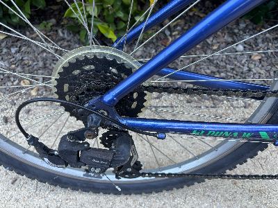 S-size 2022 Liv Sedona W Step-through Bike In Excellent Conditions 4