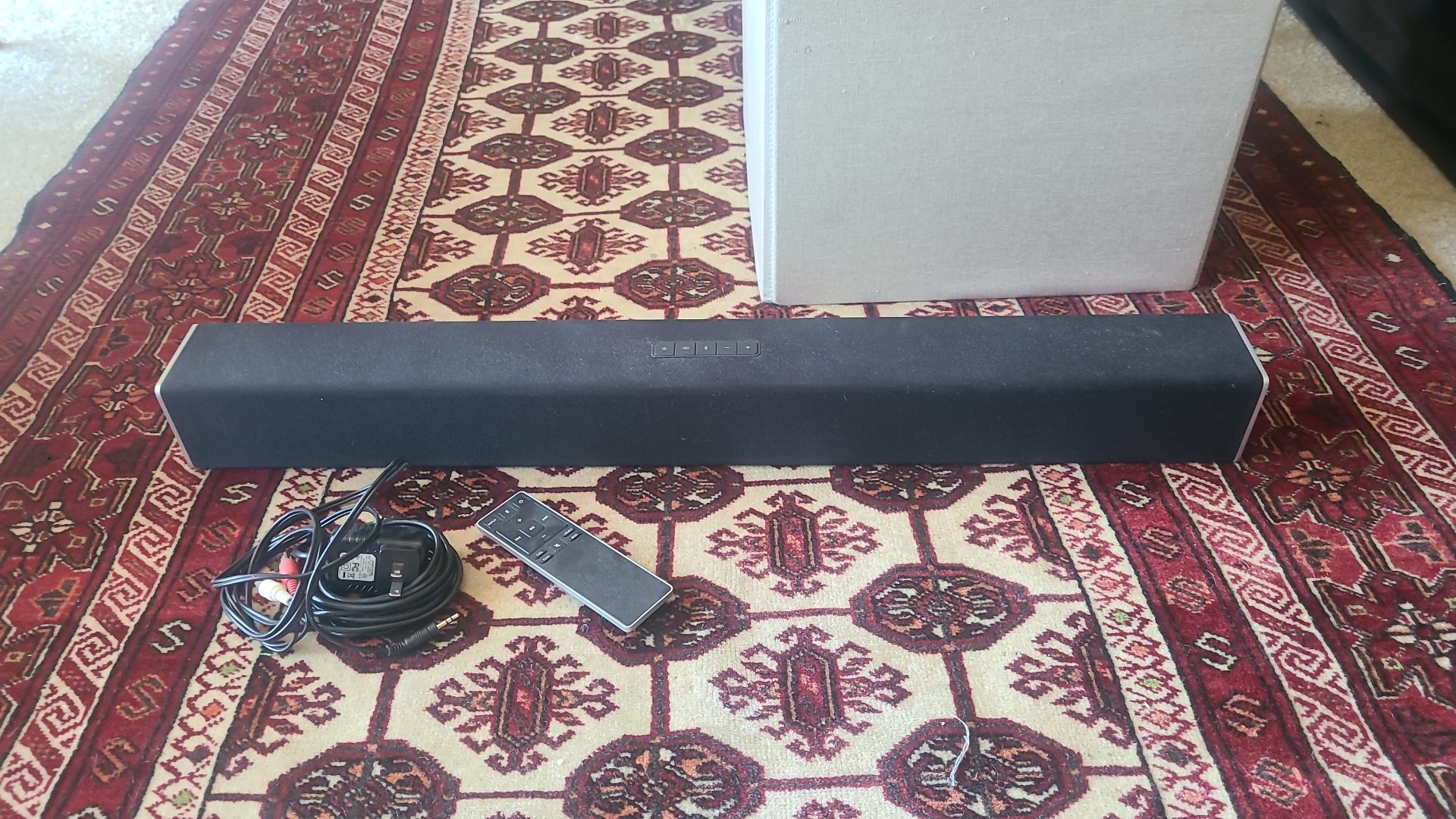 Vizio bluetooth speaker with remote 1