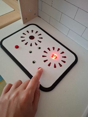 Play kitchen 2