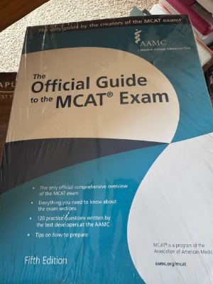 The Official Guide to the MCAT Exam Fifth Edition by the creators of the MCAT exam 1