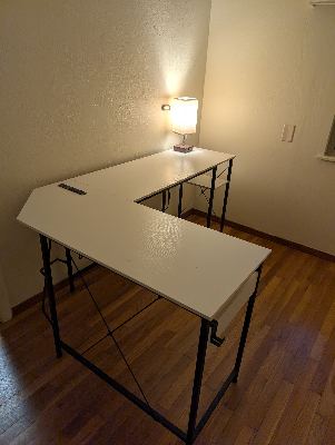 White Corner Desk(60% discount) 2