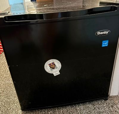 Mini fridge for sale 1