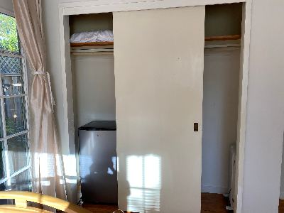 Private Room with a Private Bathroom in Palo Alto 4